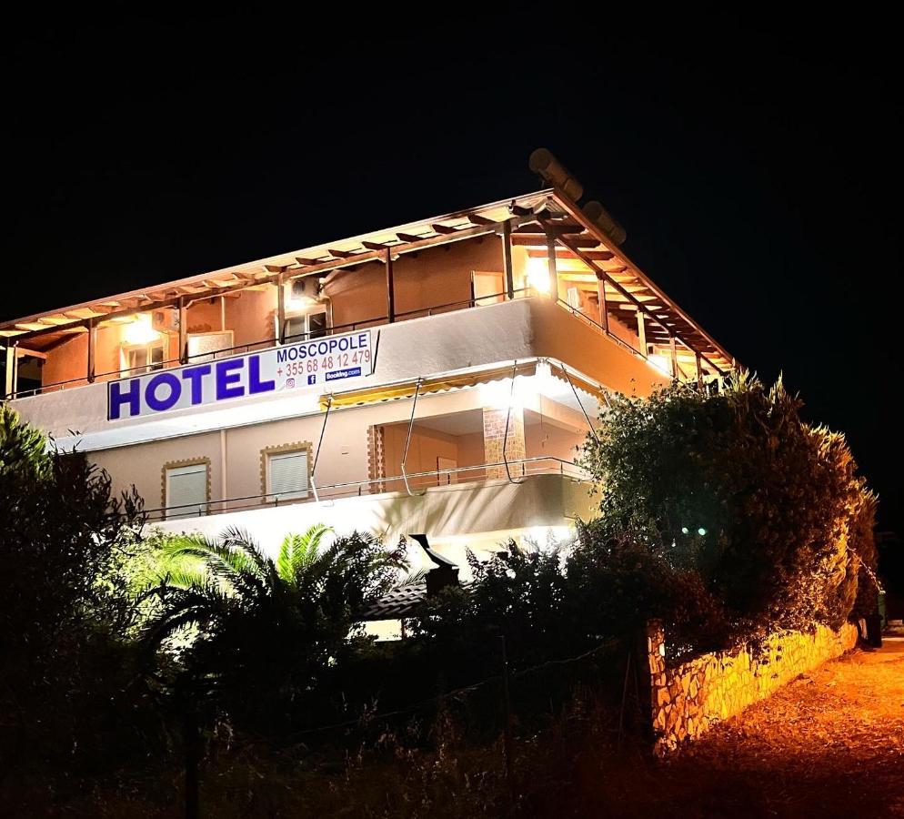 Hotel Moscopole Ксамил Екстериор снимка