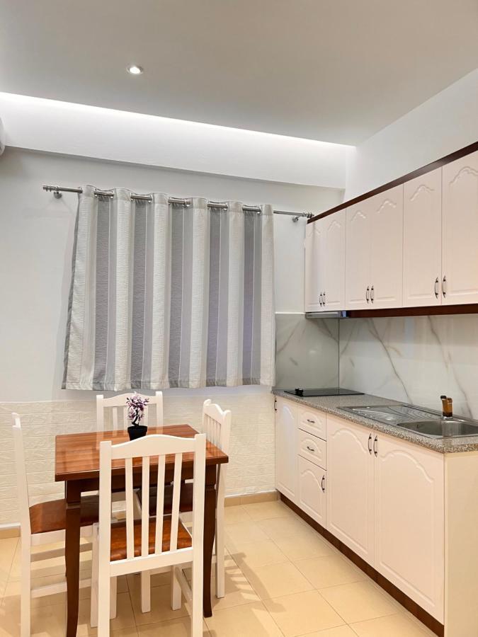 Hotel Moscopole Ксамил Екстериор снимка